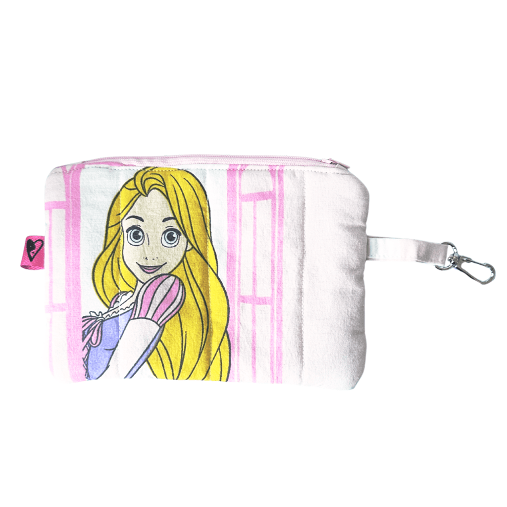 Kosmetyczka brelok Serce Concept Roszpunka