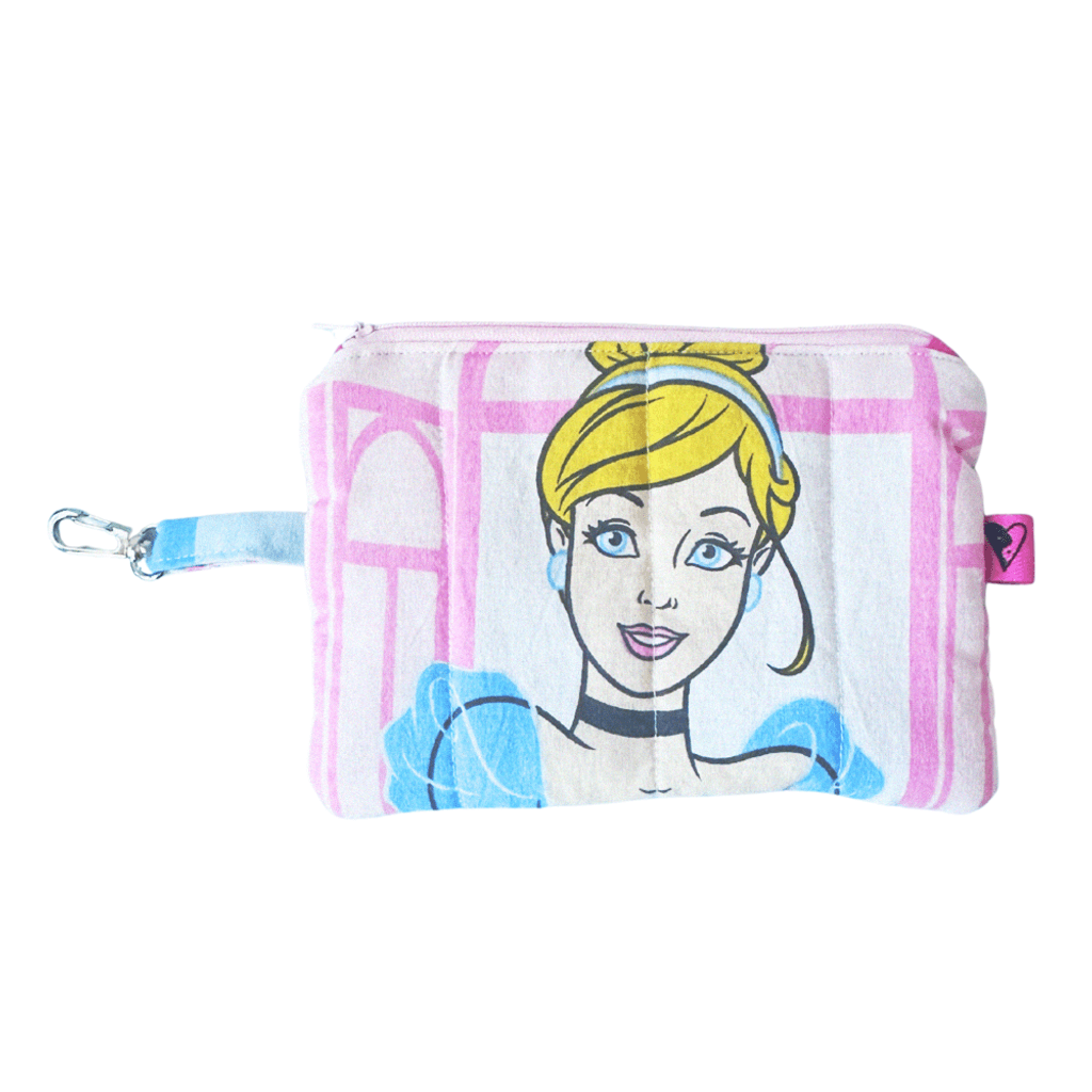 Kosmetyczka brelok Serce Concept Kopciuszek