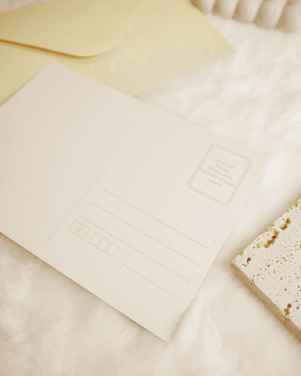 Pocztówka Ilustracja Kobieta z Kwiatem