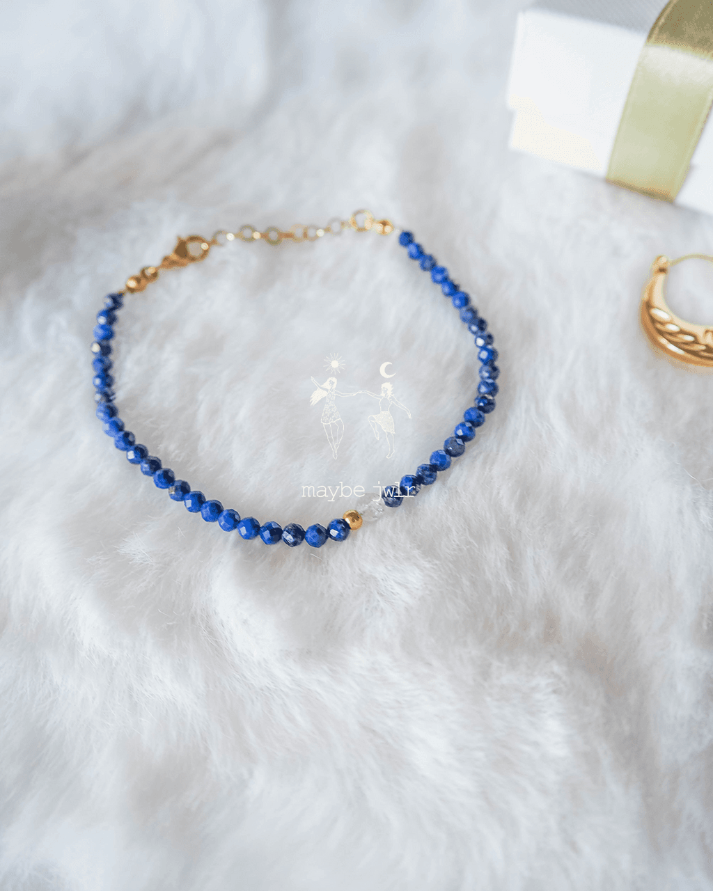 Bransoletka z niebieskich kamieni lapis lazuli