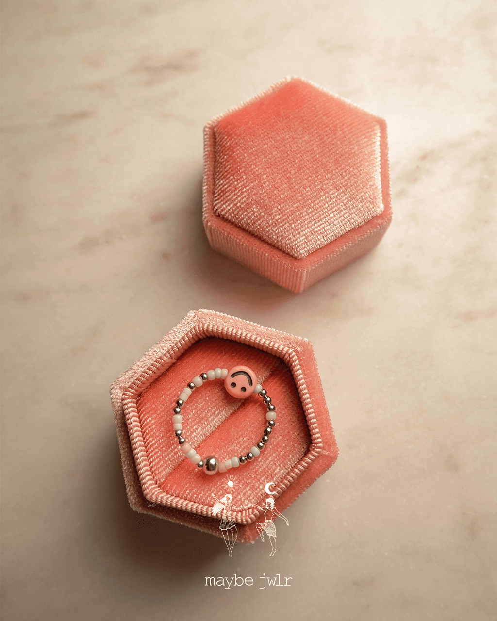 Pierścionek elastyczny z uśmieszkiem 61 mm  