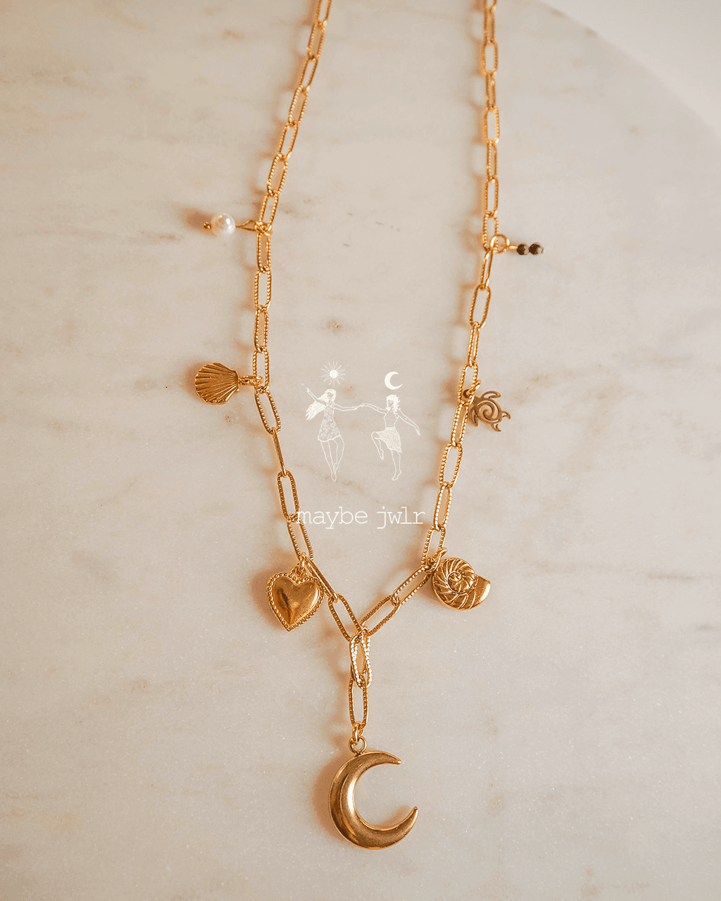 Naszyjnik z zawieszkami charms