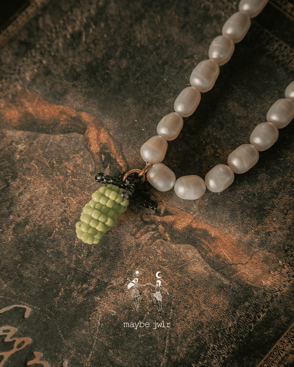  Naszyjnik Winogrono z pereł i koralików