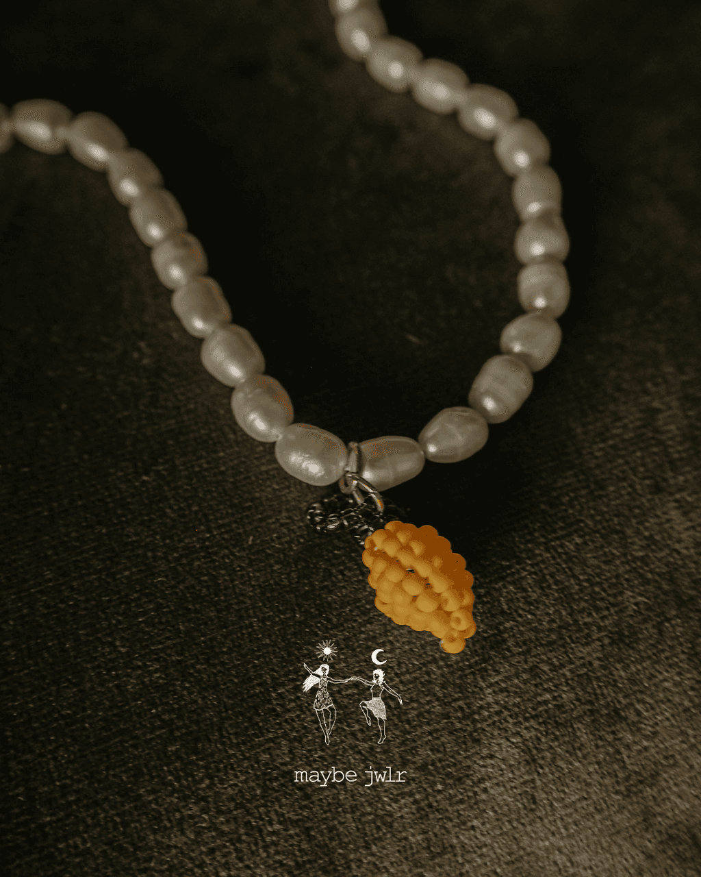 Naszyjnik z pereł naturalnych z cytrynką