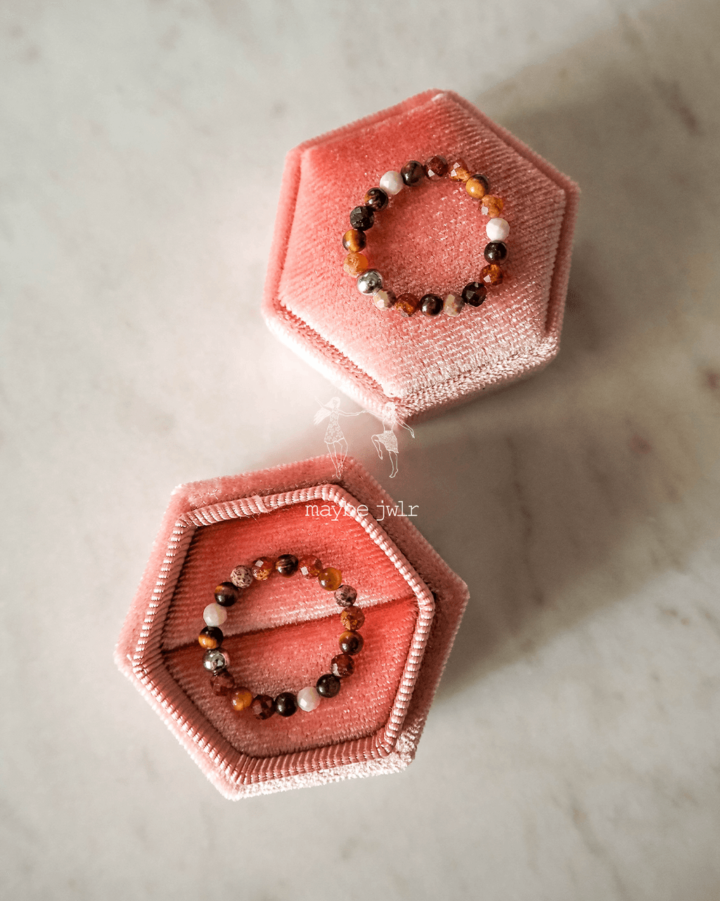 Fox pierścionek z kamieniem