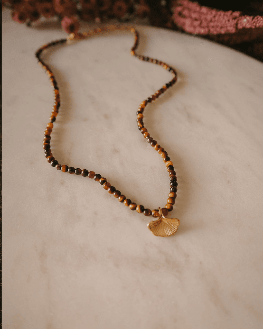 Naszyjnik z tygrysiego oka z miłorzębem