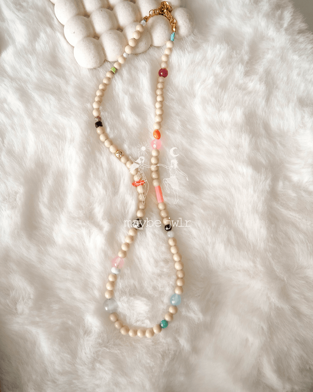 Naszyjnik z kamieni rzecznych nieregularny