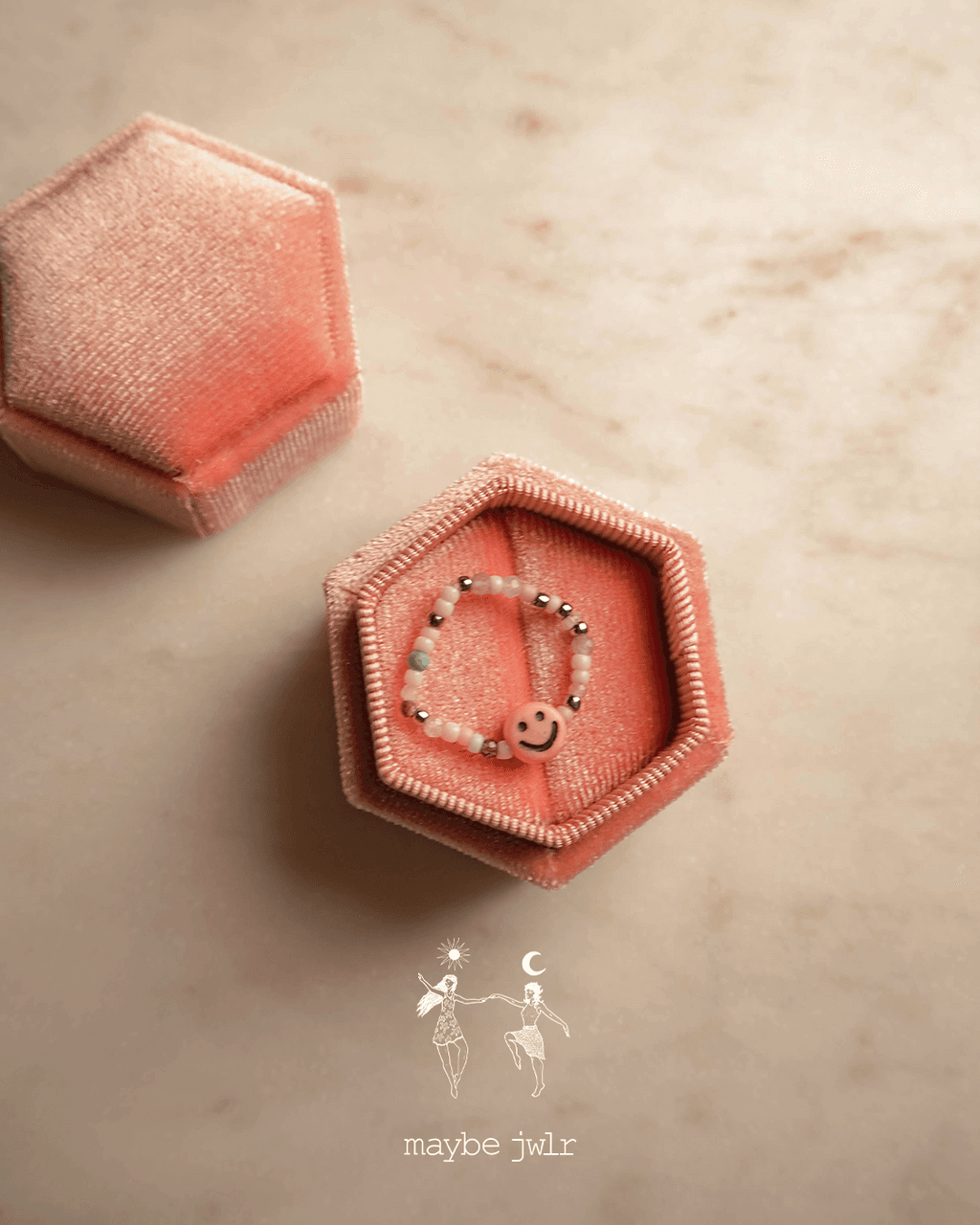 Pierścionek elastyczny z uśmieszkiem 61 mm