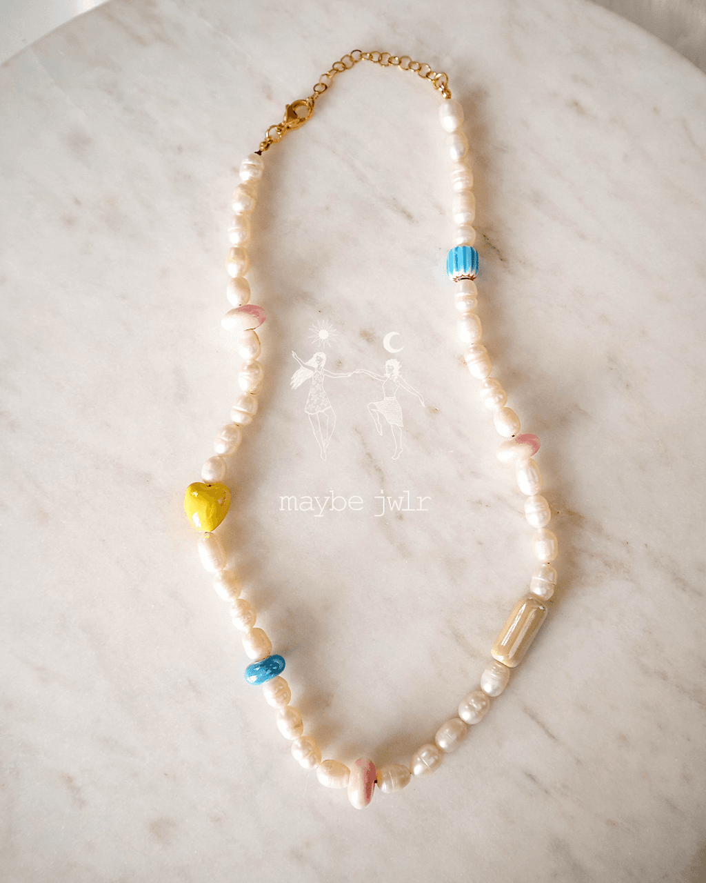 Naszyjnik z pereł naturalnych z ceramiką