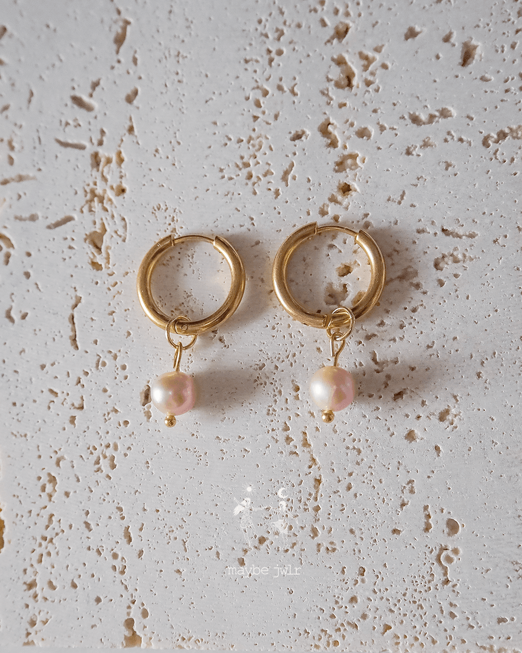 Kolczyki 2w1 z zawieszką z różowej perły