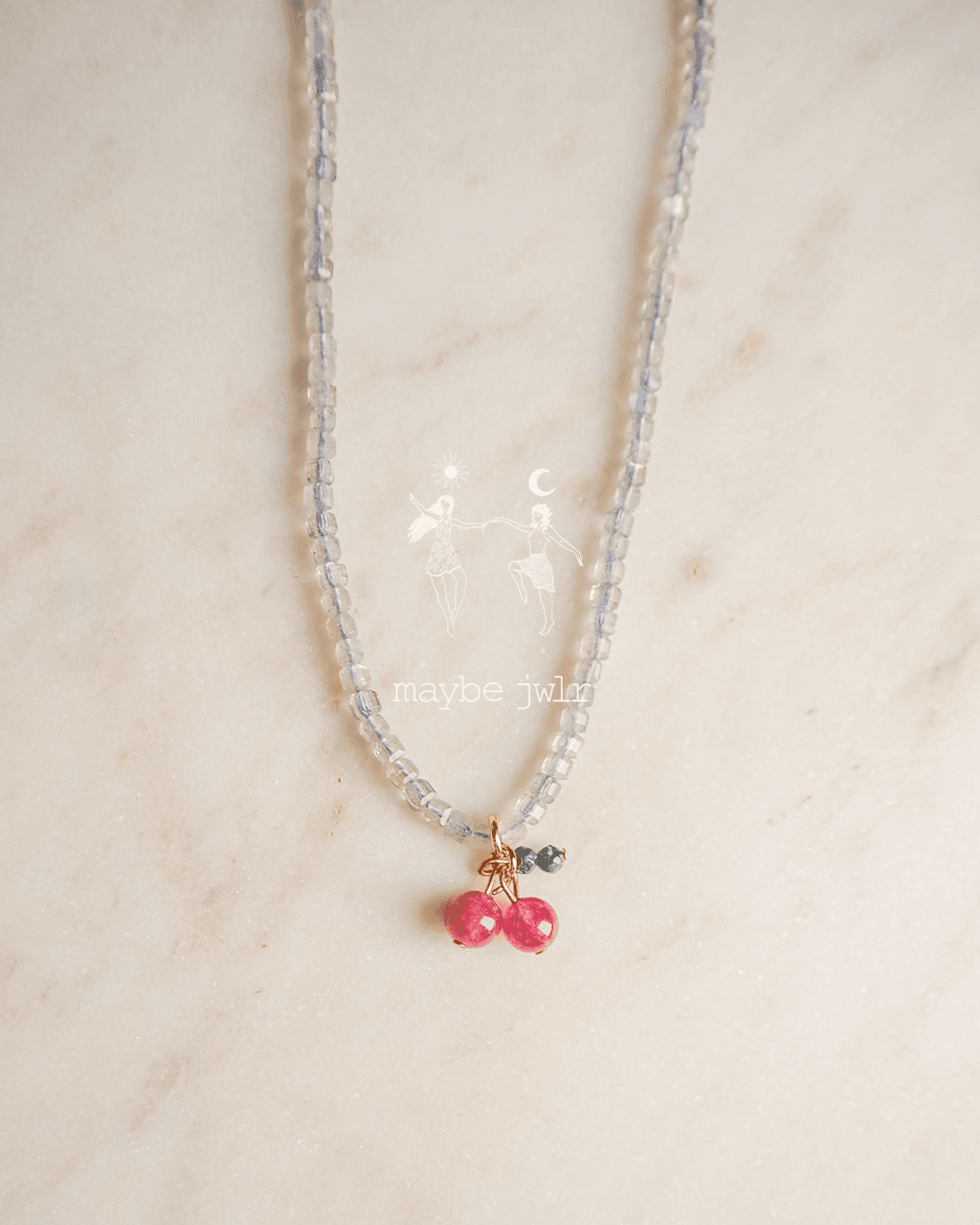 Naszyjnik z magicznego labradorytu z wisienką