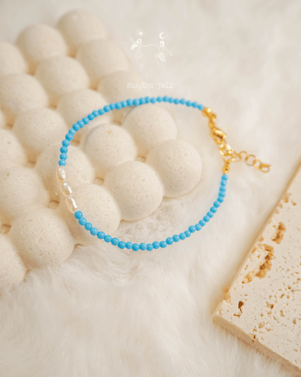 Bransoletka z magnezytu i perełek