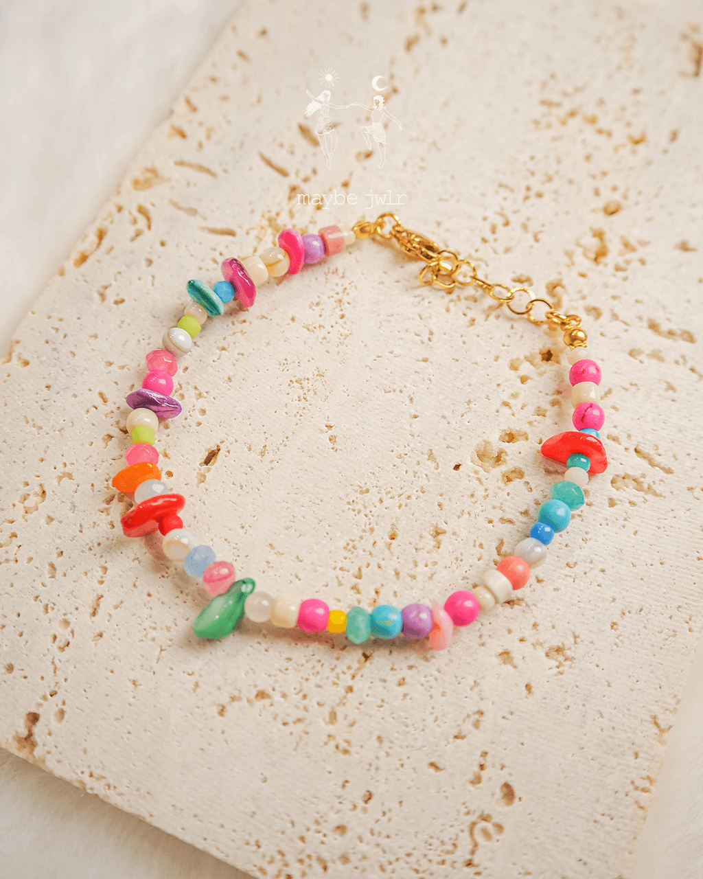 Bransoletka z nieregularnych kamieni 