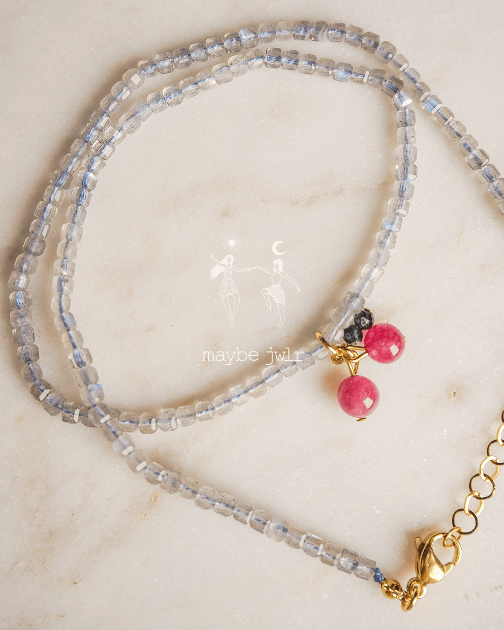 Naszyjnik z magicznego labradorytu z wisienką