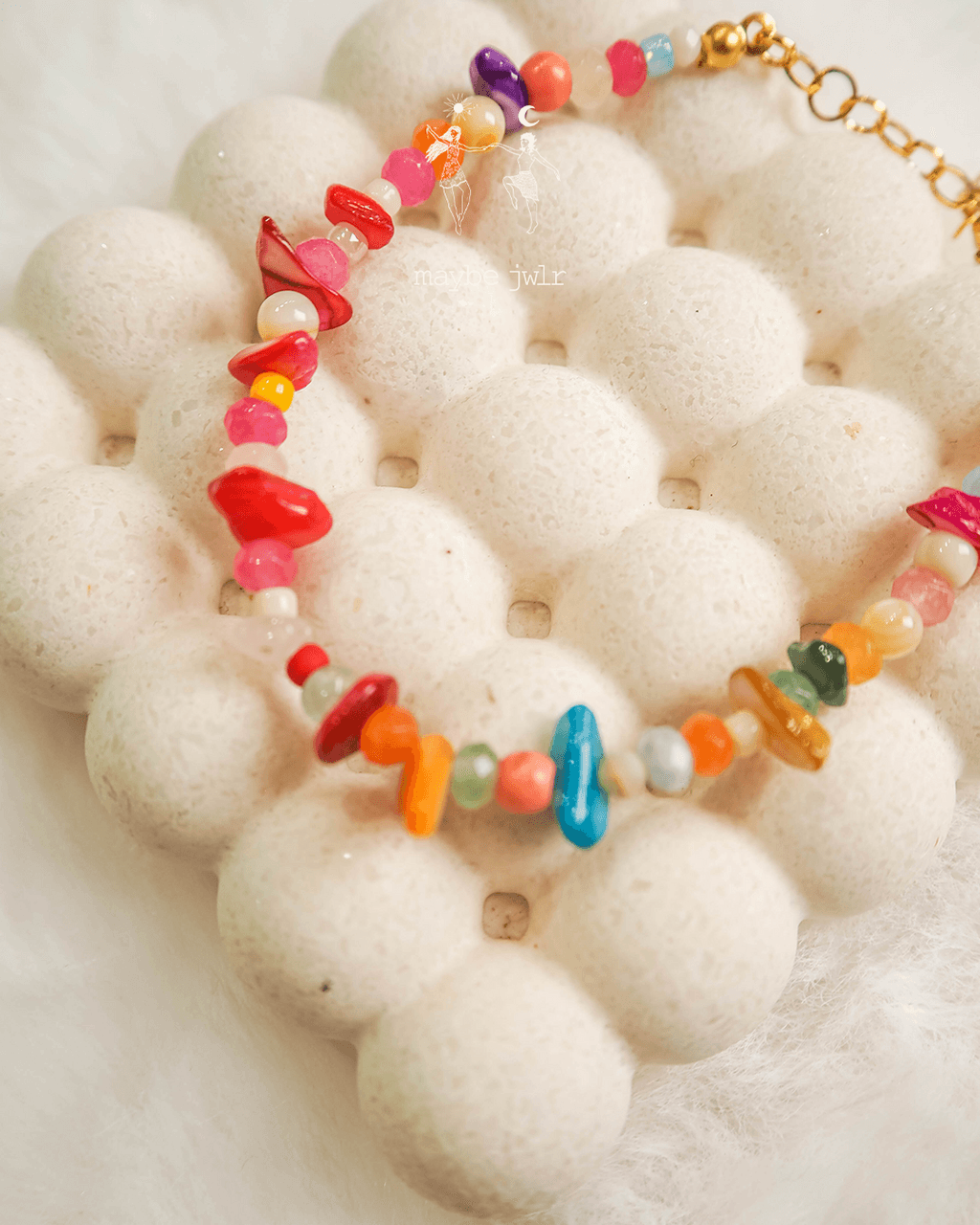 Bransoletka z nieregularnych kamieni   