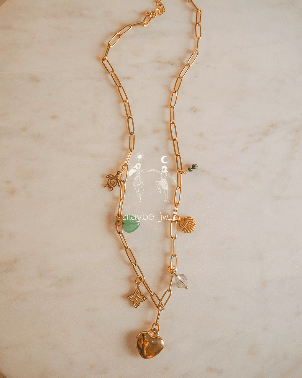 Naszyjnik z zawieszkami charms