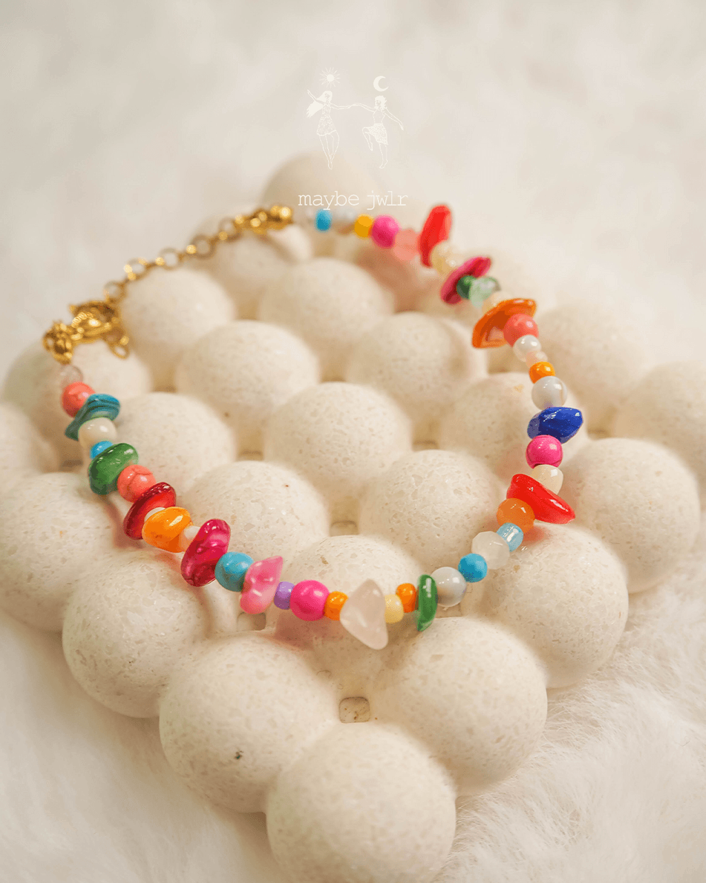 Bransoletka z nieregularnych kamieni