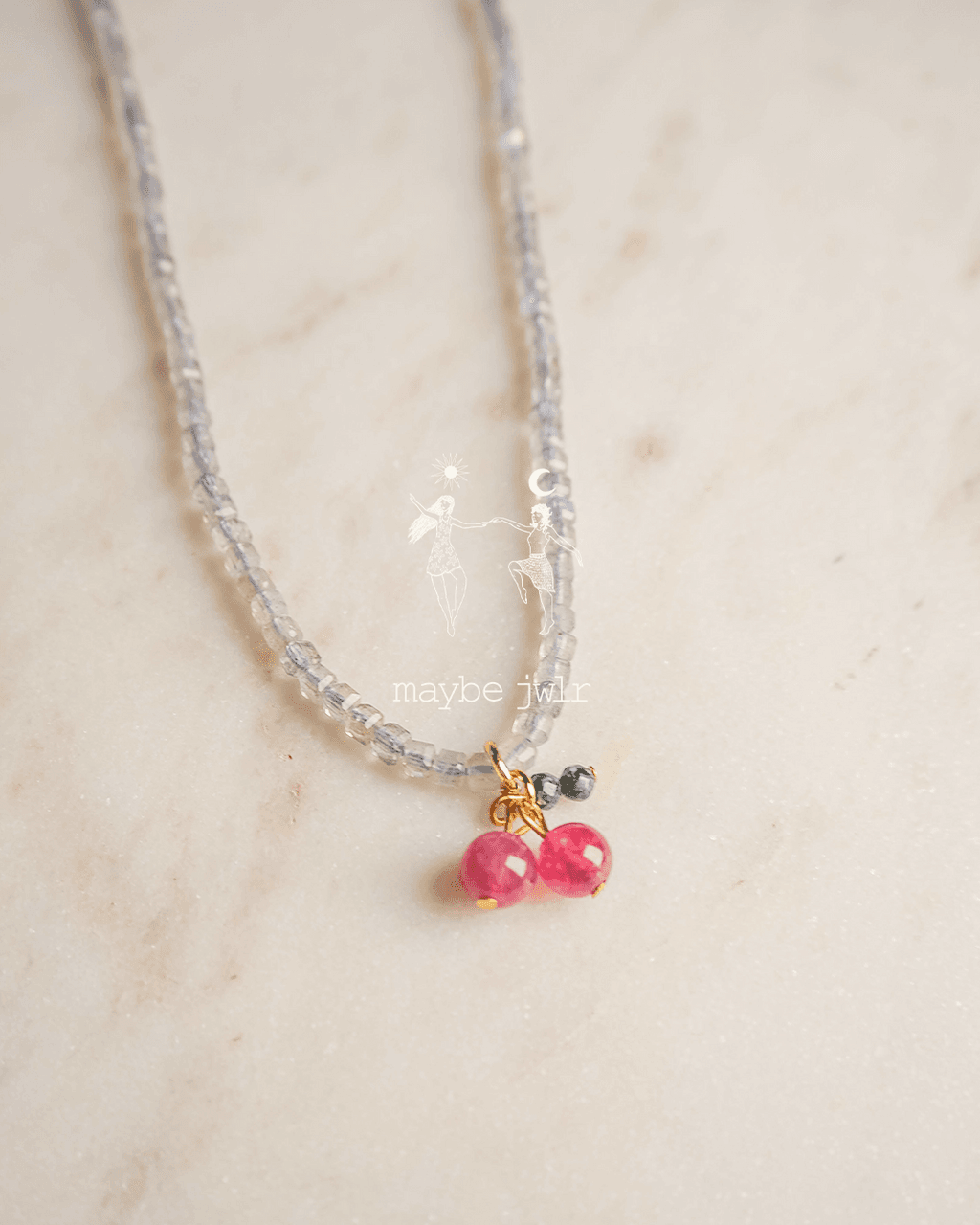 Naszyjnik z magicznego labradorytu z wisienką