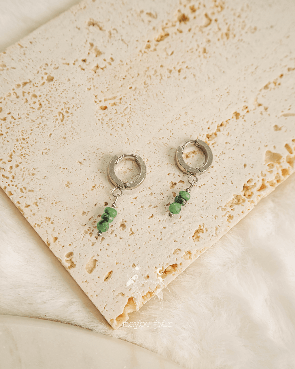 Kolczyki srebrne z kamieniami