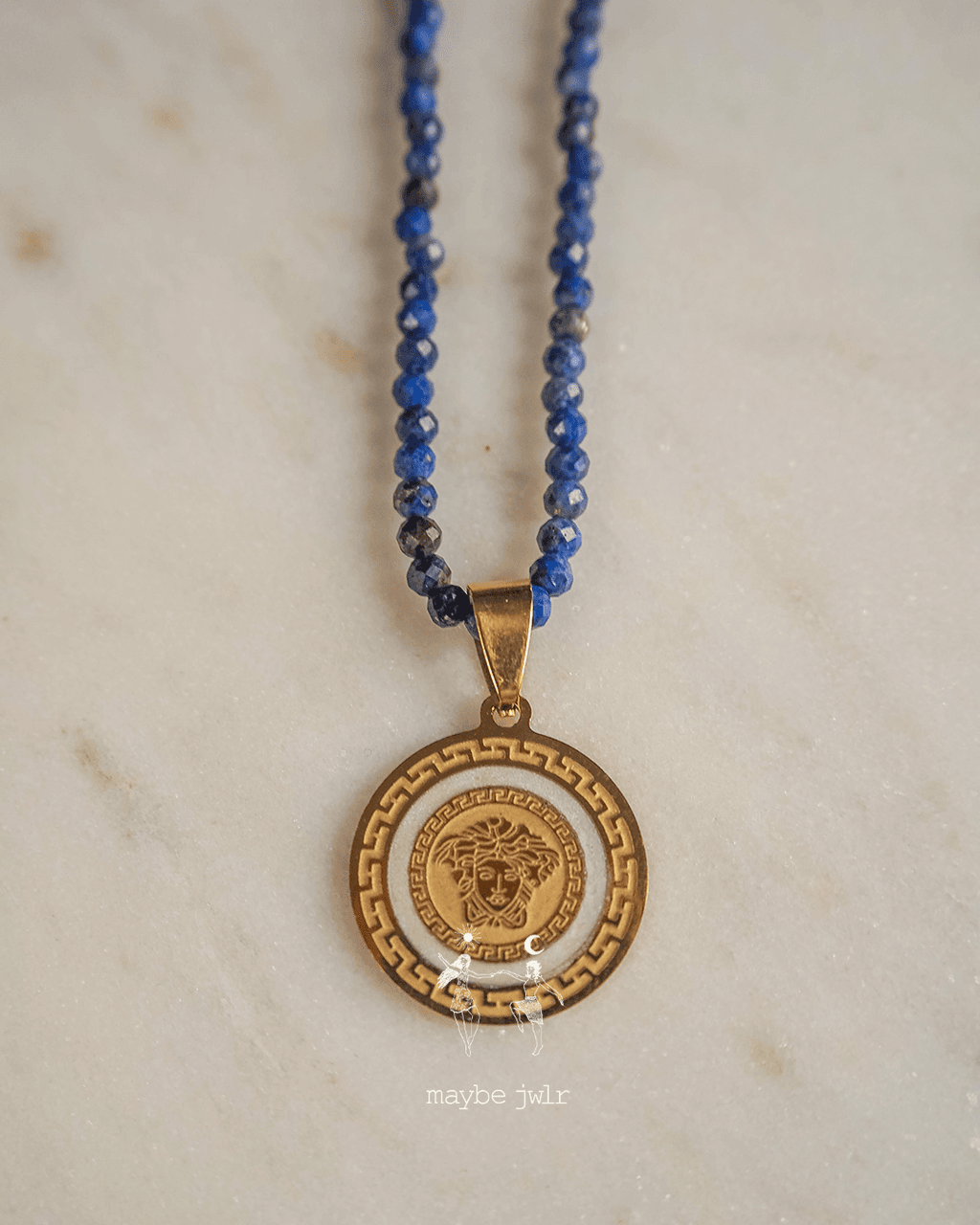 Naszyjnik z lapis lazuli z meduzą 2w1