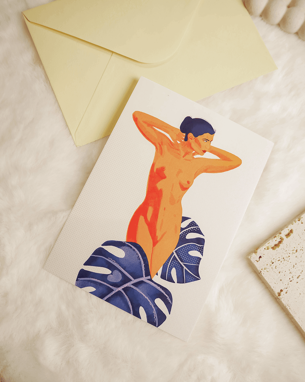 Pocztówka Ilustracja Kobieta z Kwiatem