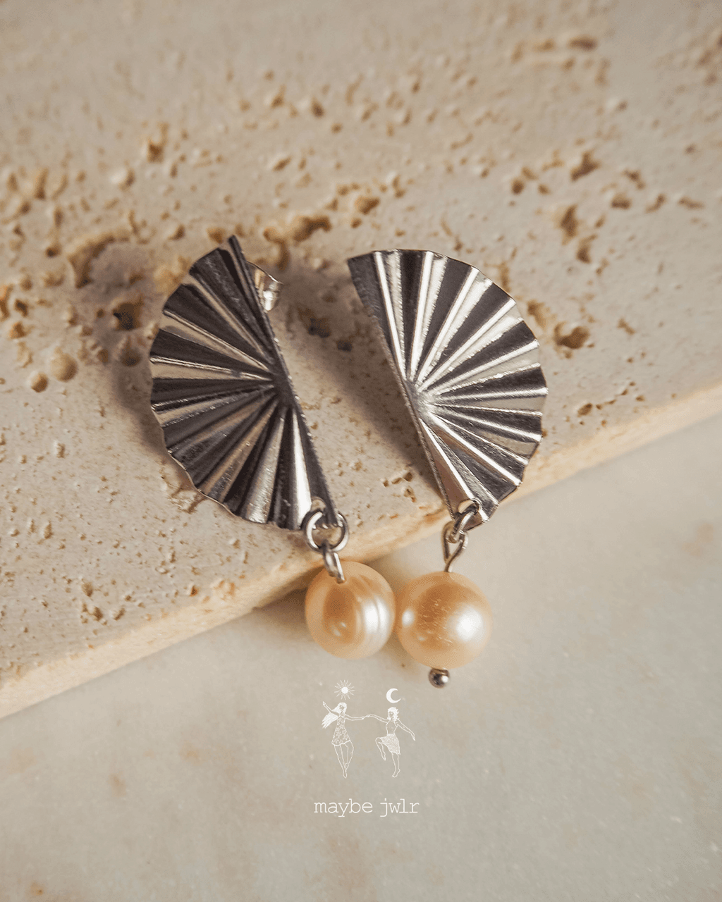 Kolczyki srebrna tafla z perłą