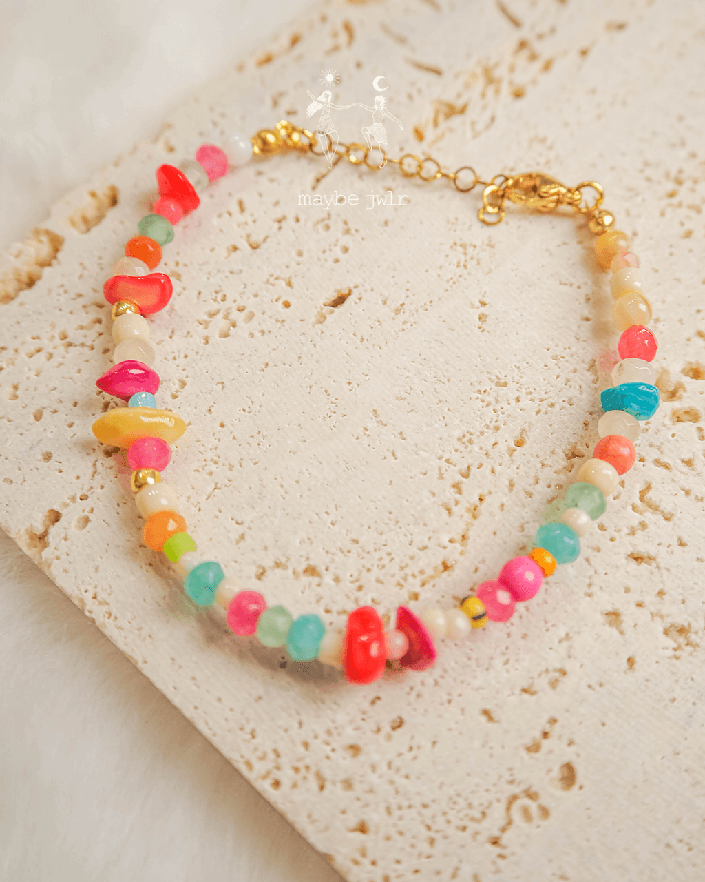 Bransoletka z nieregularnych kamieni  