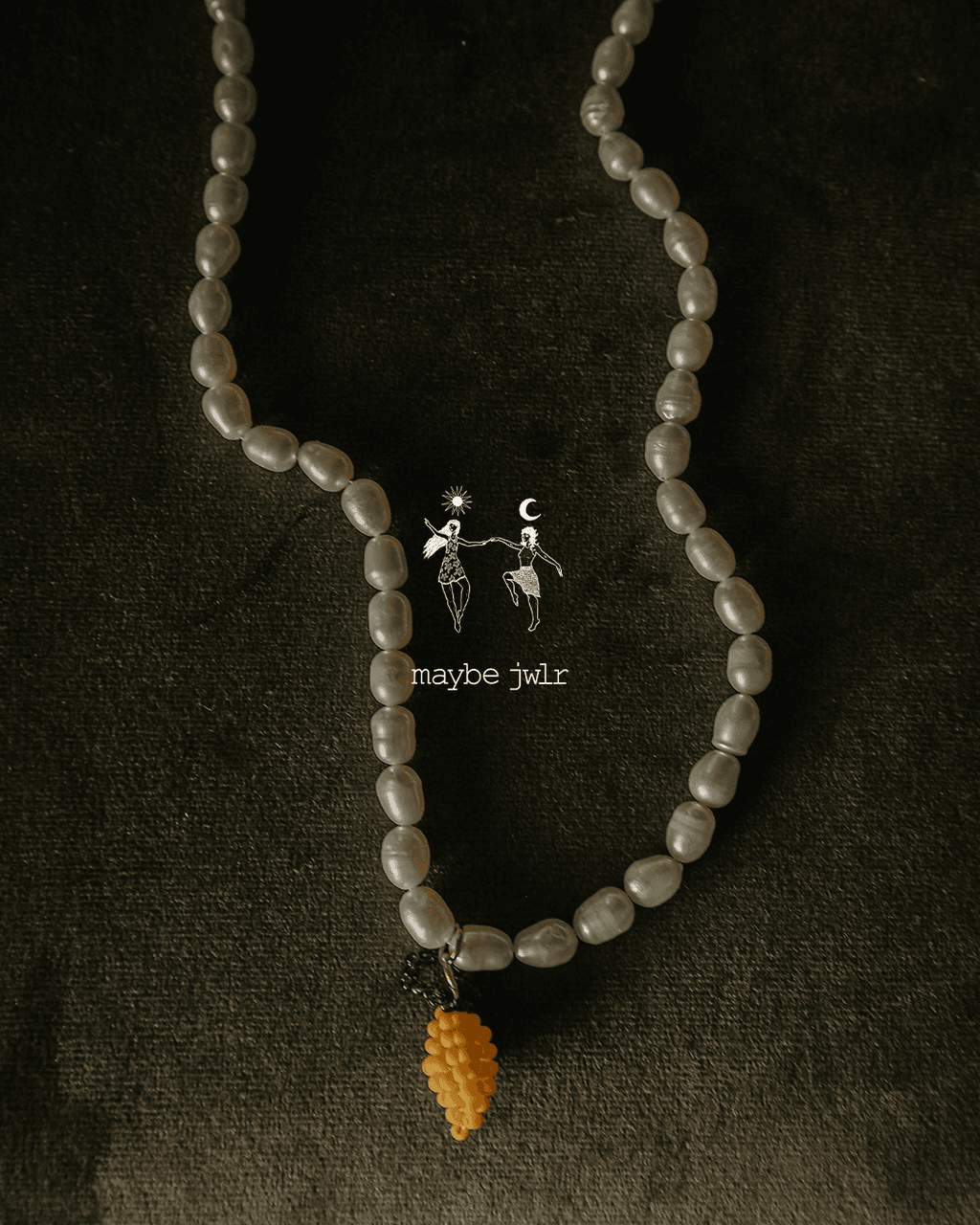 Naszyjnik z pereł naturalnych z cytrynką