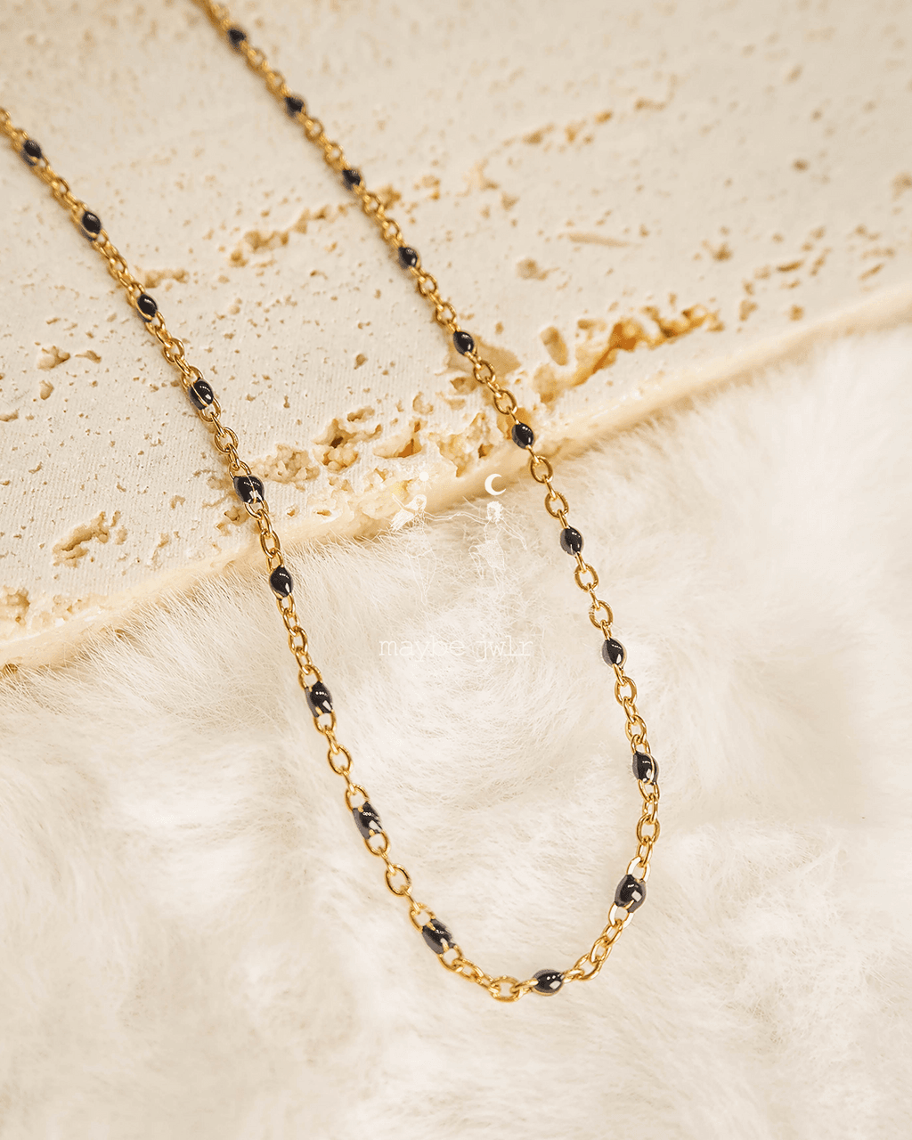 Łańcuszek choker z kuleczkami