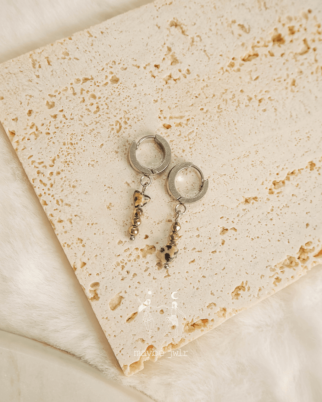 Kolczyki srebrne z kamieniami