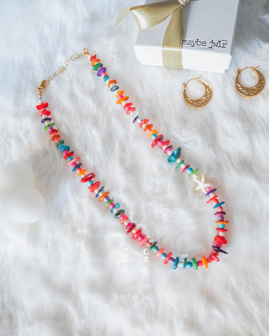 Naszyjnik z nieregularnych kamieni z rozgwiazdą