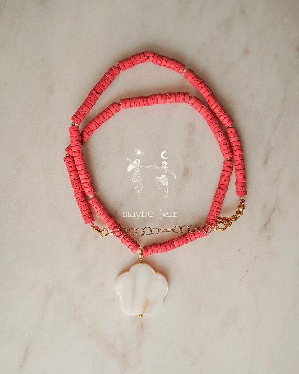 SINA naszyjnik z lawy wulkanicznej z kwiatem