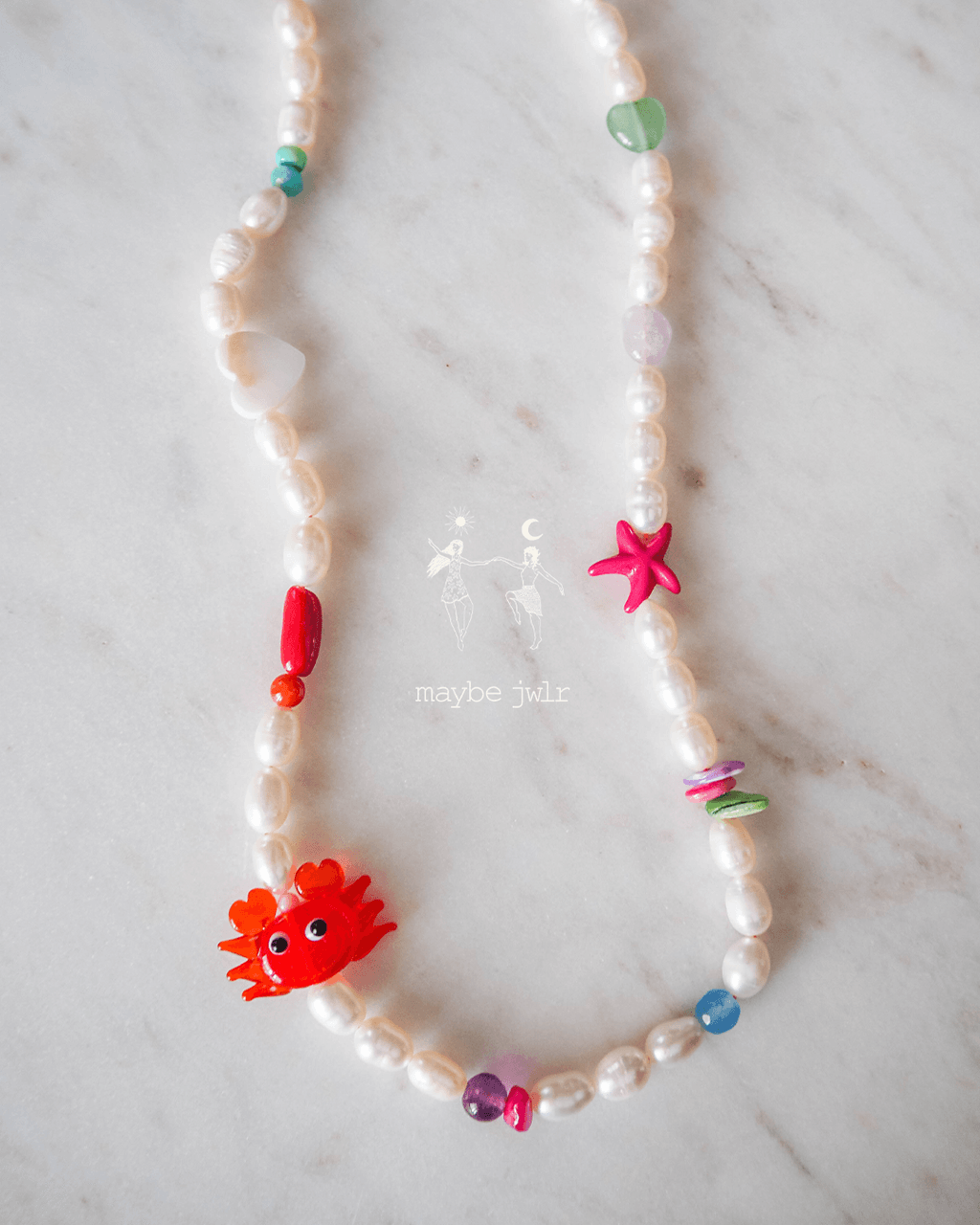  Naszyjnik z pereł naturalnych z krabem