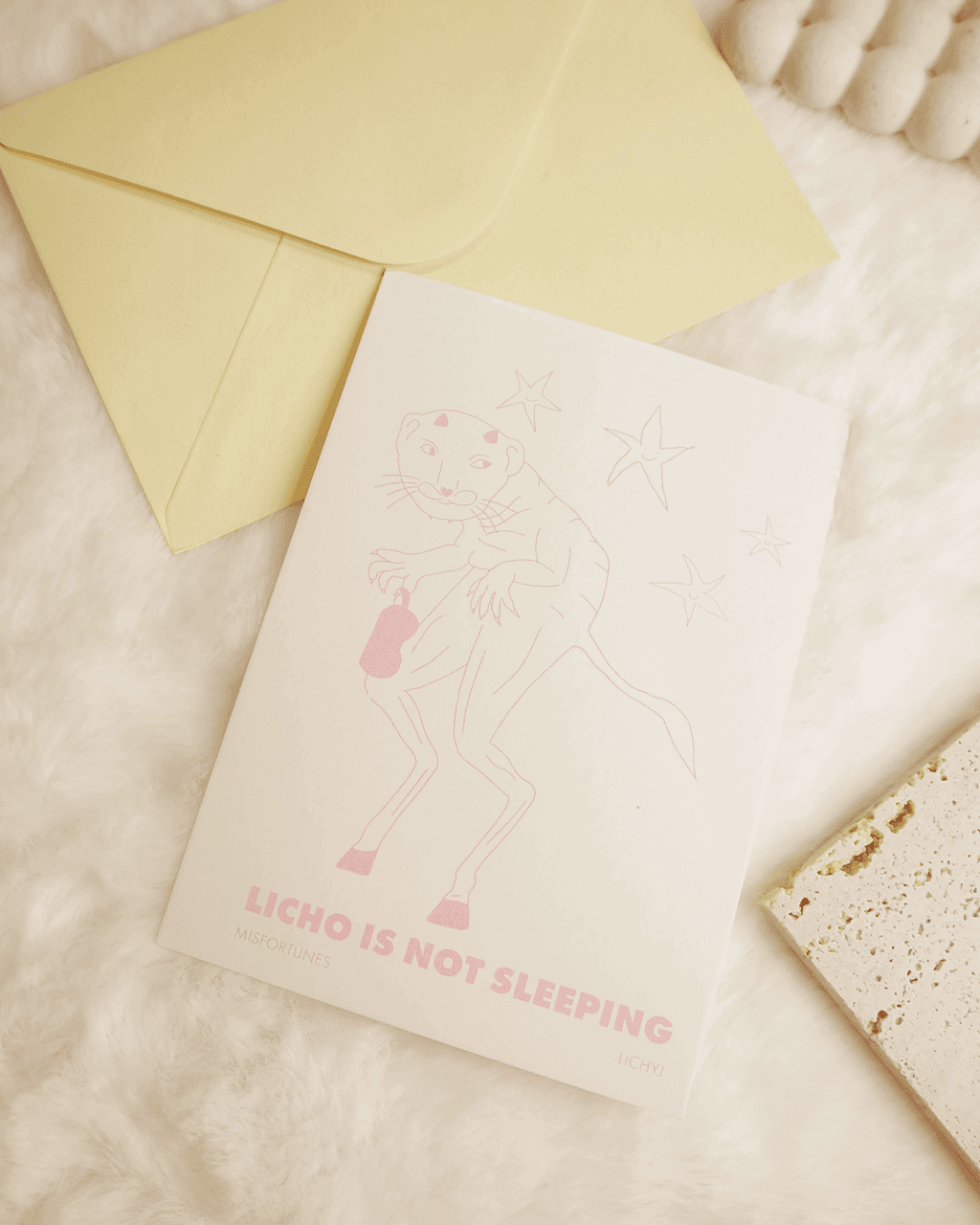 Pocztówka Ilustracja Licho nie spi