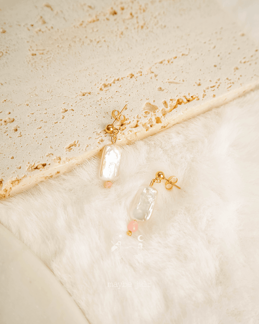 Kolczyki pozłacane sztyft z perłą