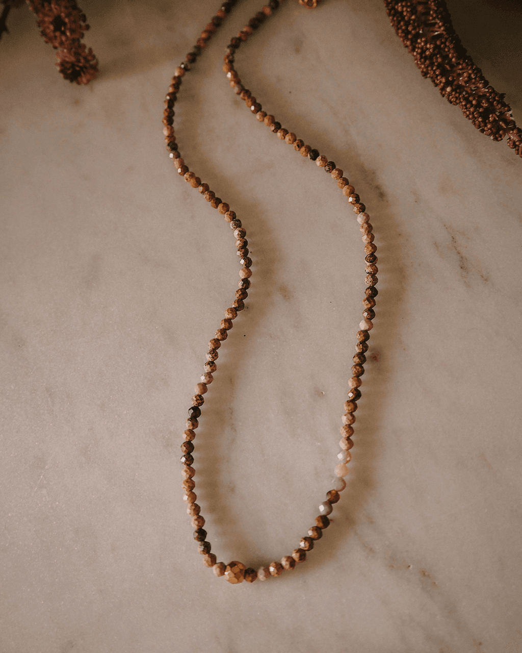 Naszyjnik w kolorach ziemi