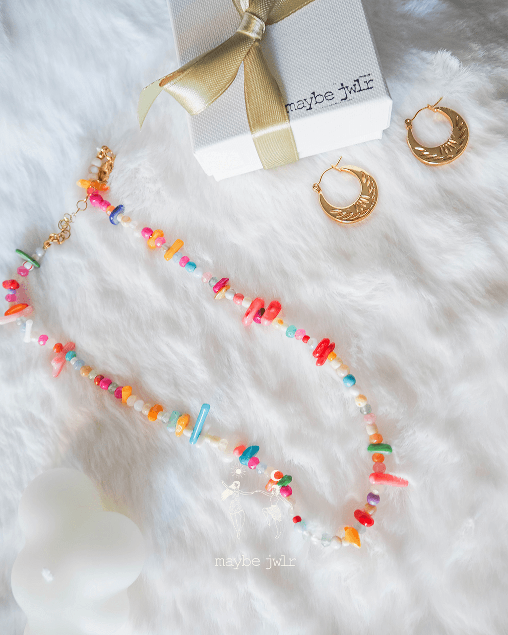 Naszyjnik z nieregularnych kamieni