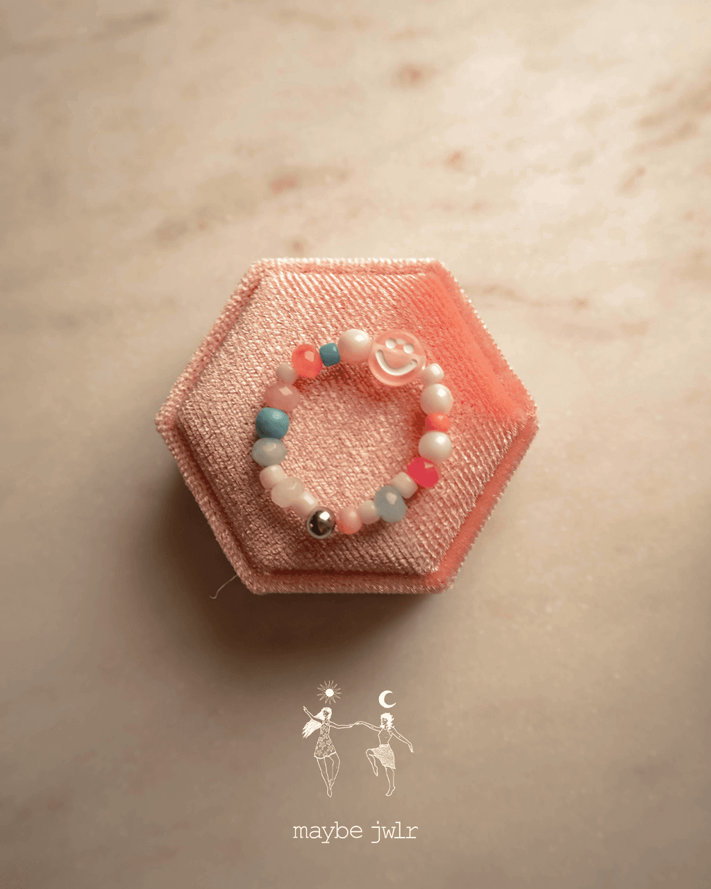 Pierścionek elastyczny z uśmieszkiem 61 mm  