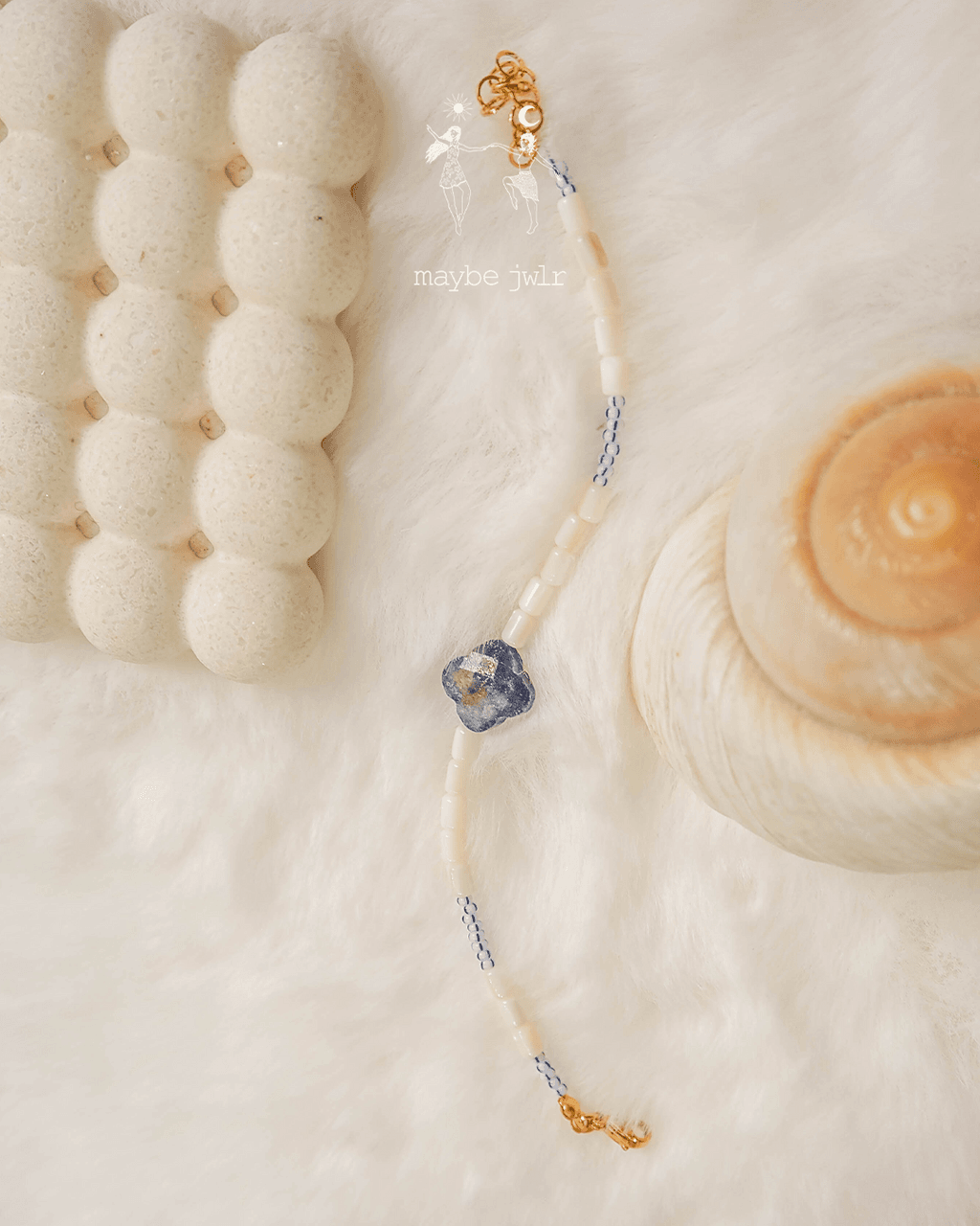 Bransoletka z muszli i lapis lazuli