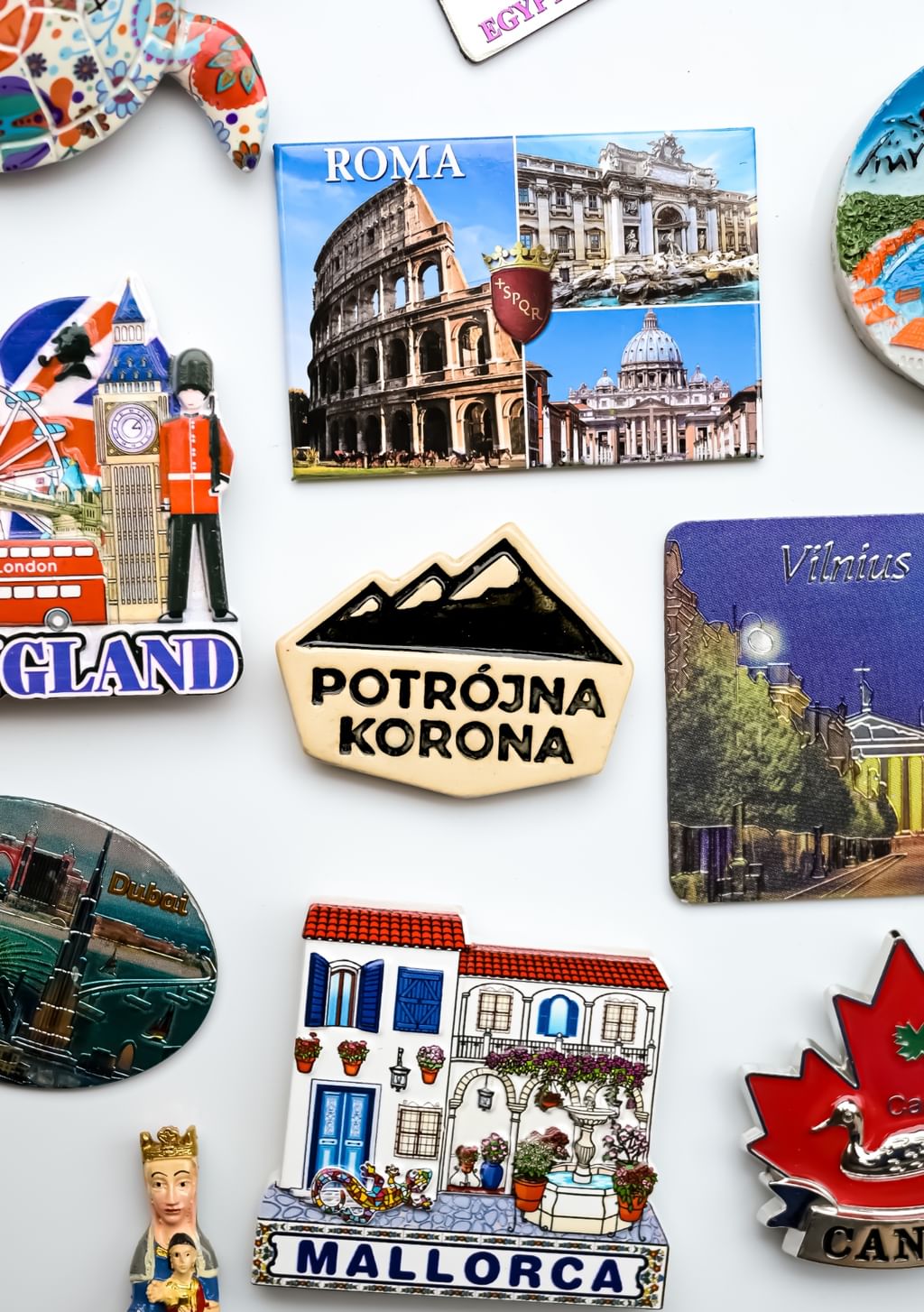 PREORDER Magnes POTRÓJNA KORONA