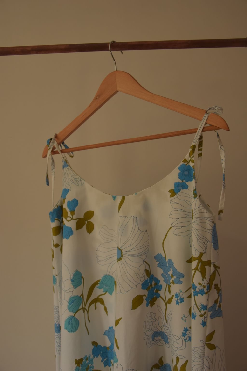 Upcycled - Sukienka z bawełny pościelowej 