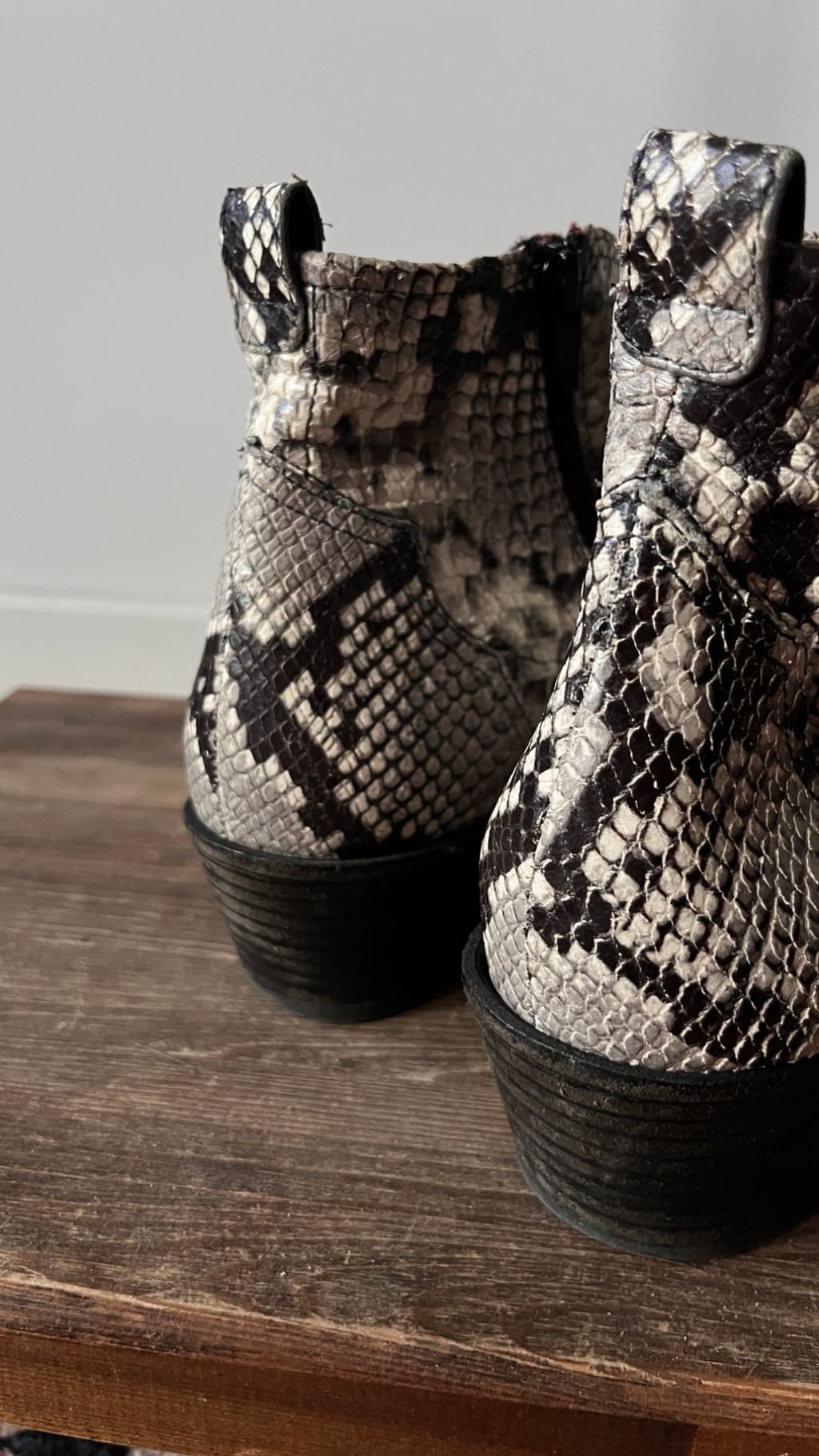 Skórzane botki skóra wężą