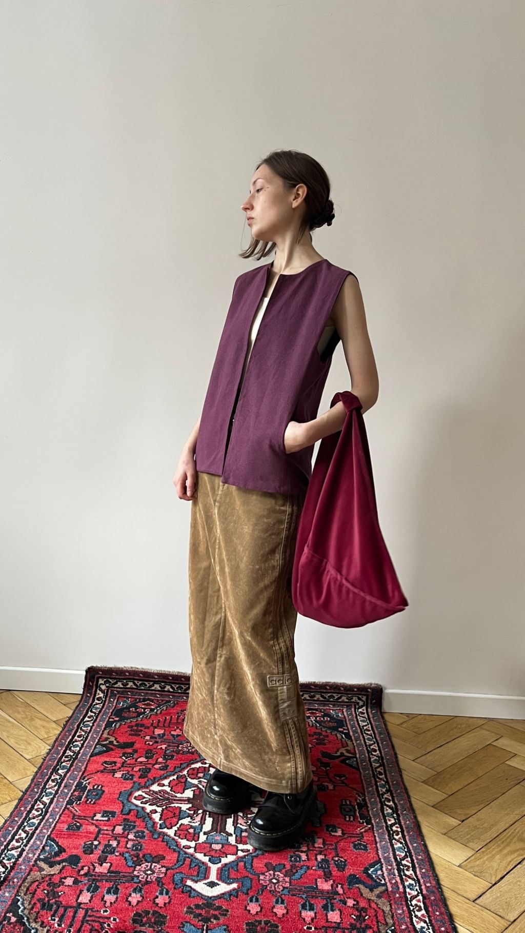 Torebka welurowa w kolorze śliwki 