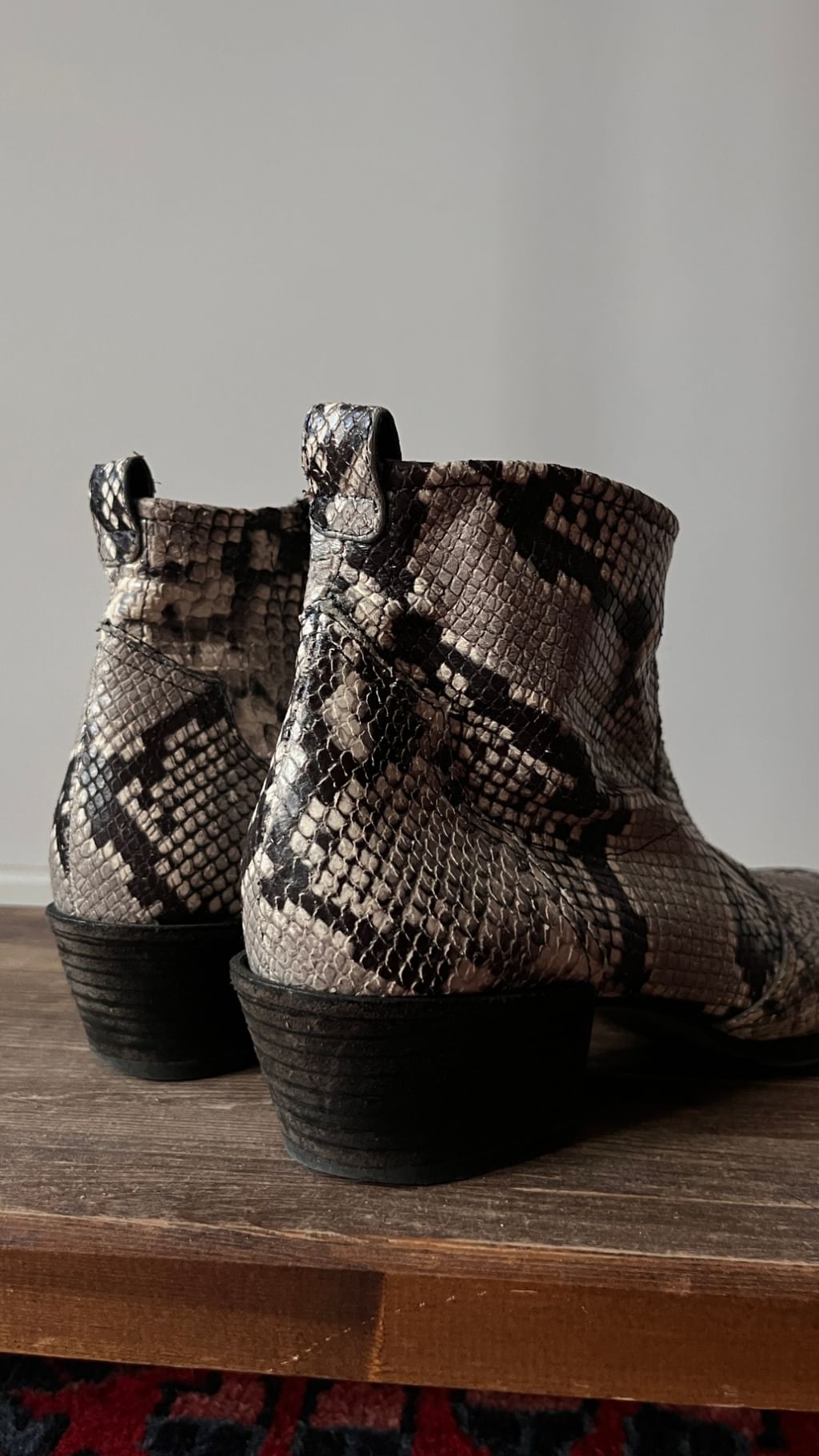 Skórzane botki skóra wężą
