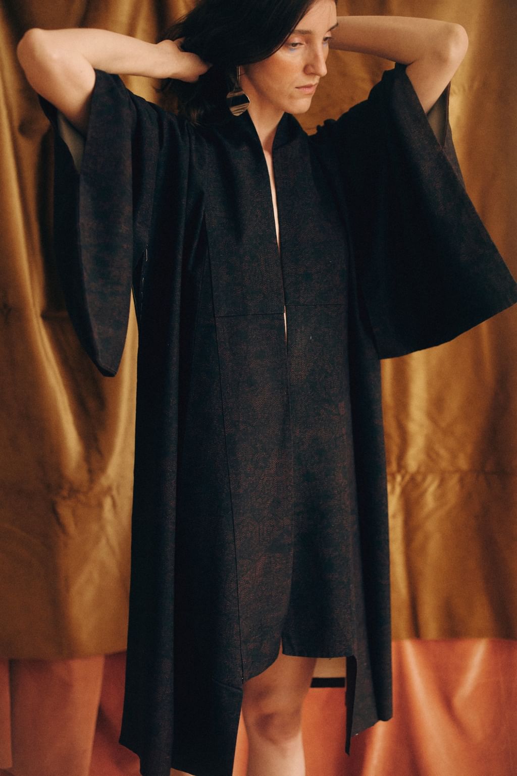 Jedwabne atramentowe ręcznie szyte haori