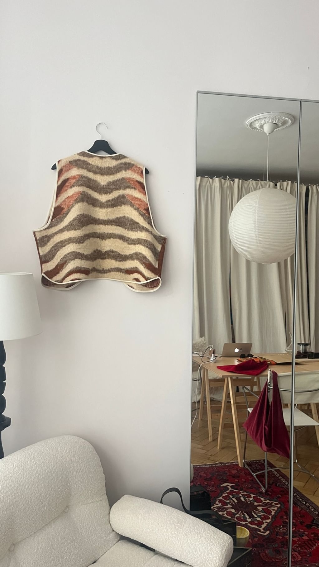 Upcycled - Kamizelka z bawełnianego kocyka w koty 