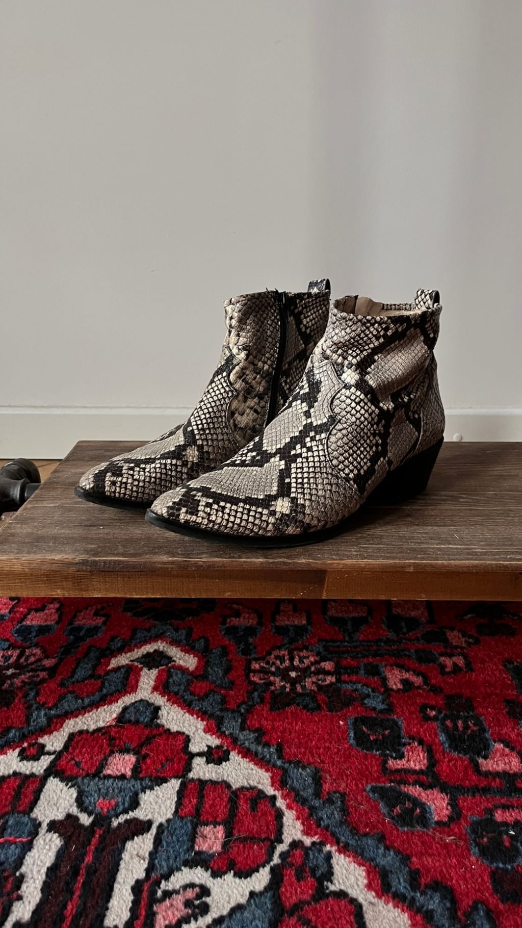 Skórzane botki skóra wężą