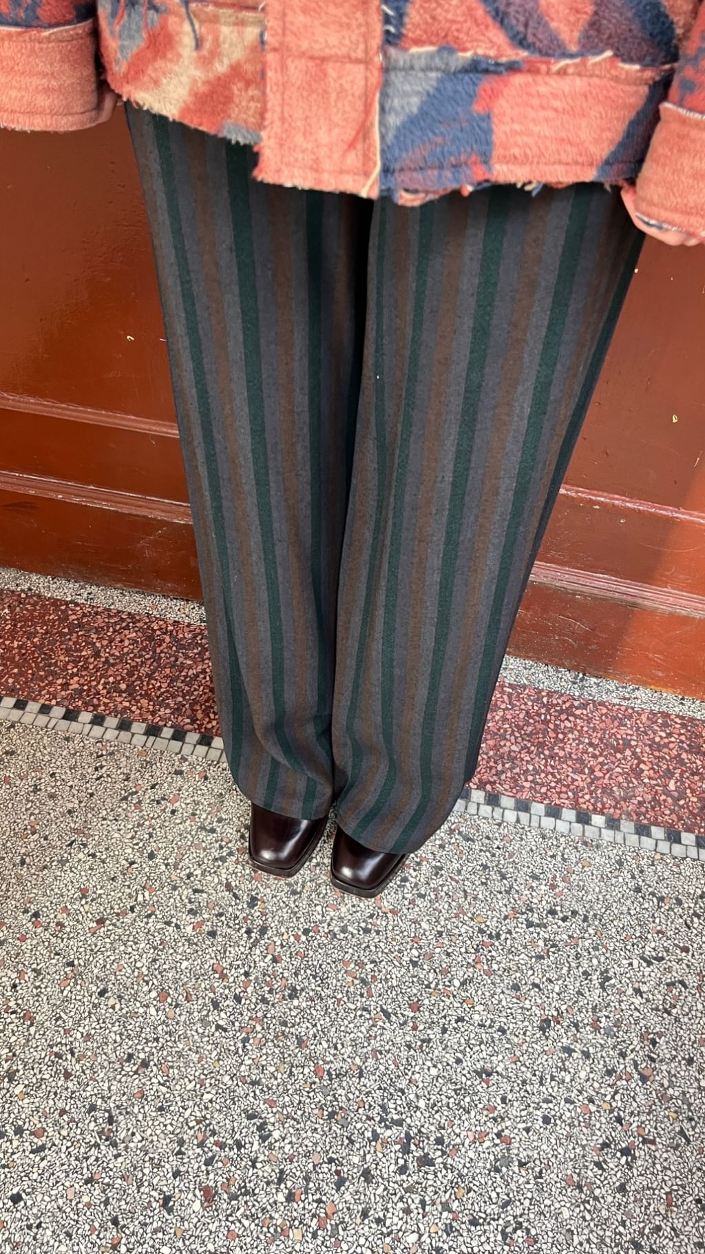 Spodnie w paski z tkaniny vintage 