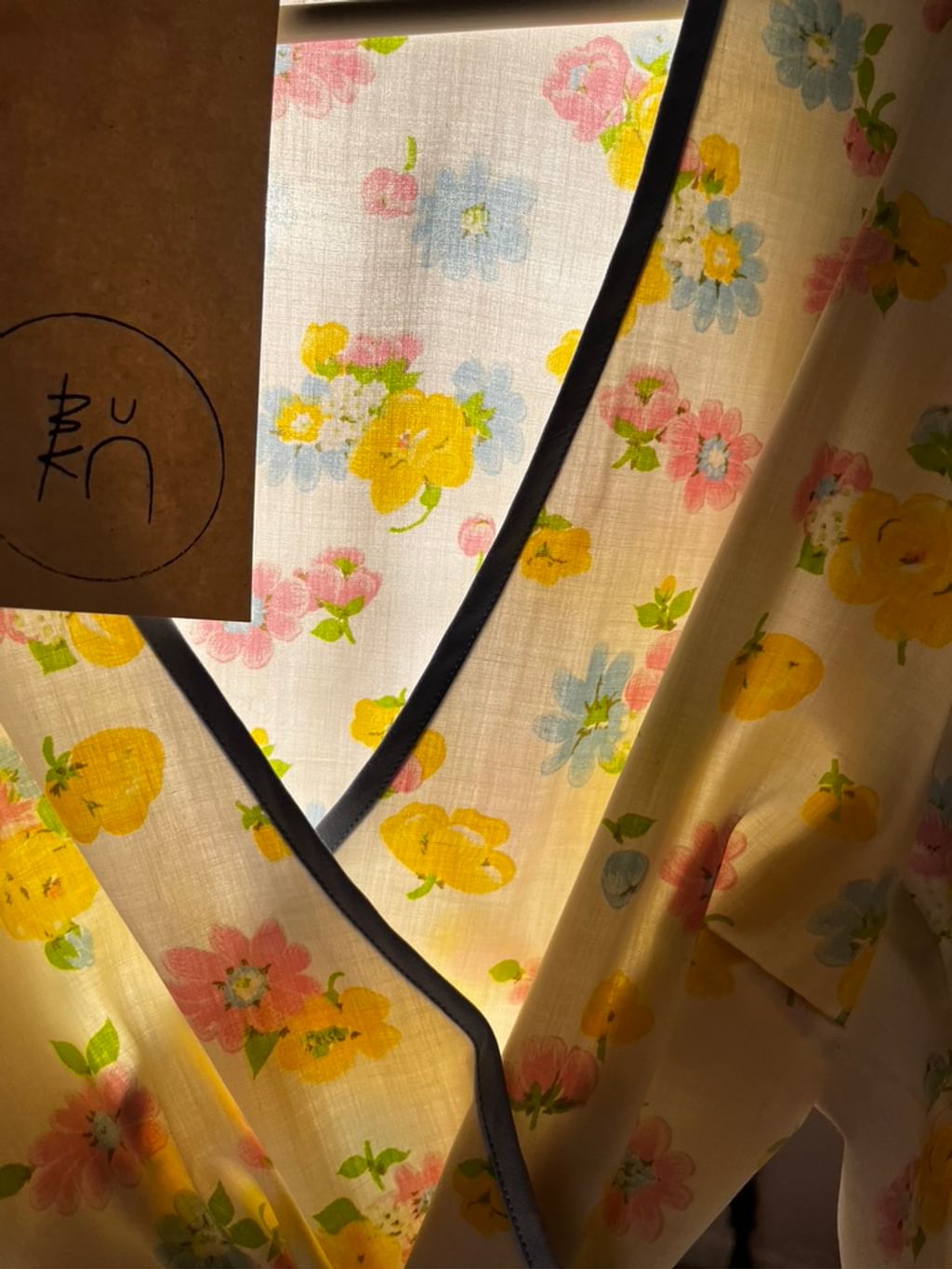 Upcycled - Bluzka z bufiastymi rękawami 