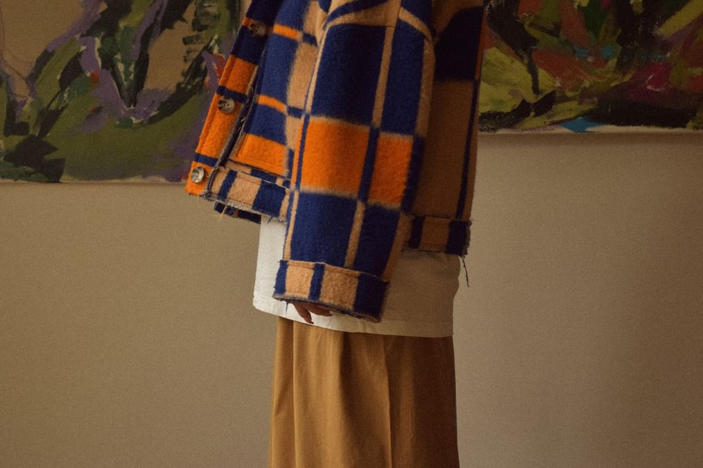 Upcycled - Kurtka z bawełnianego kocyka w kratę 
